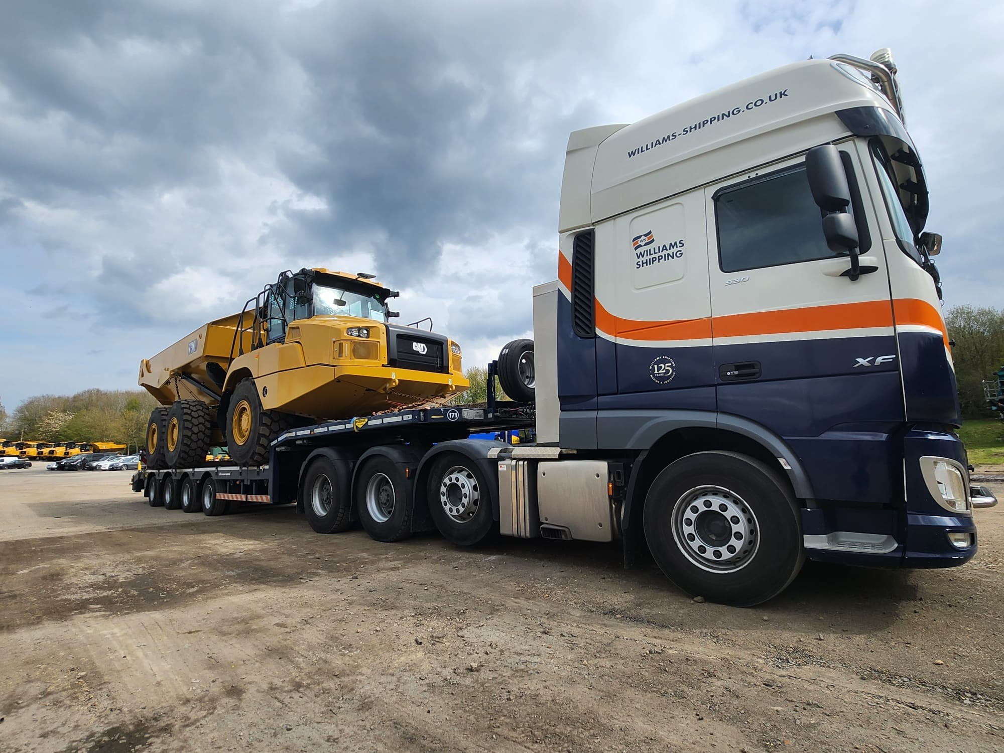 delivering-dump truck